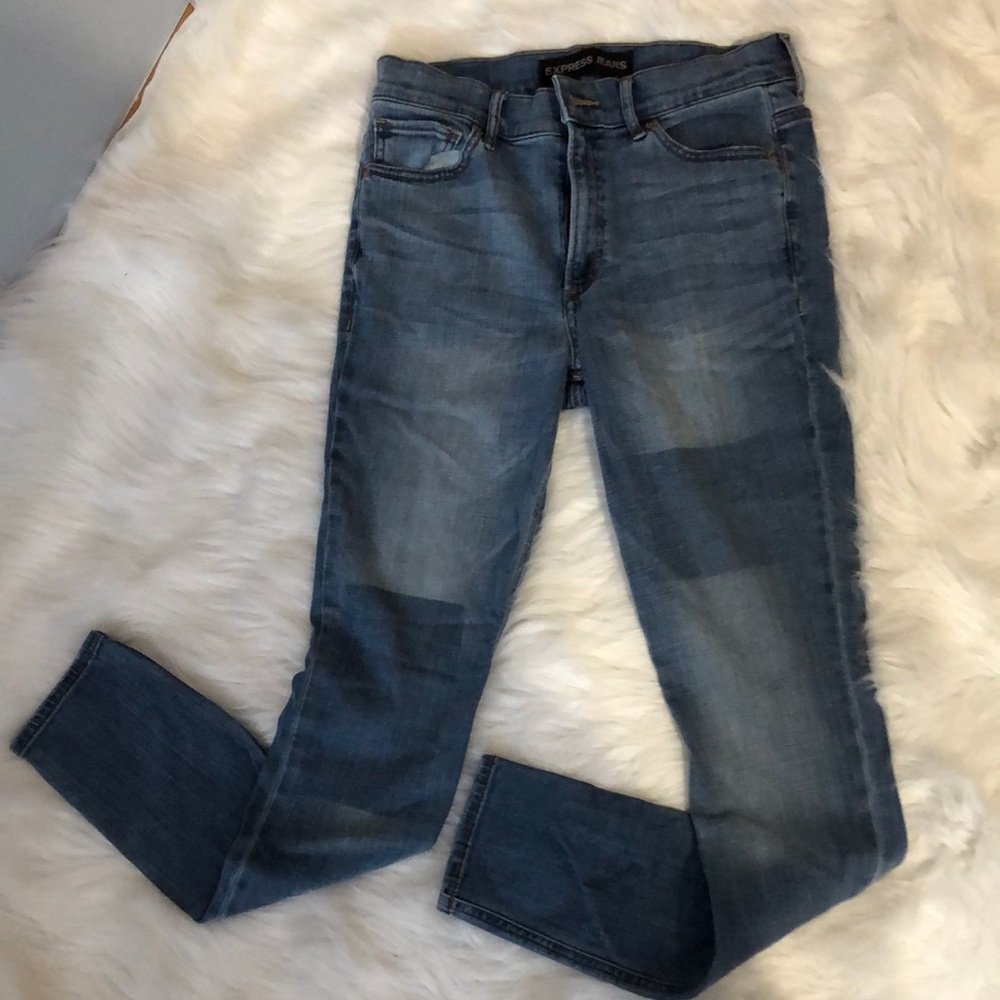 Express size 6 Jean leggings ( I don’t think I ever wore these)